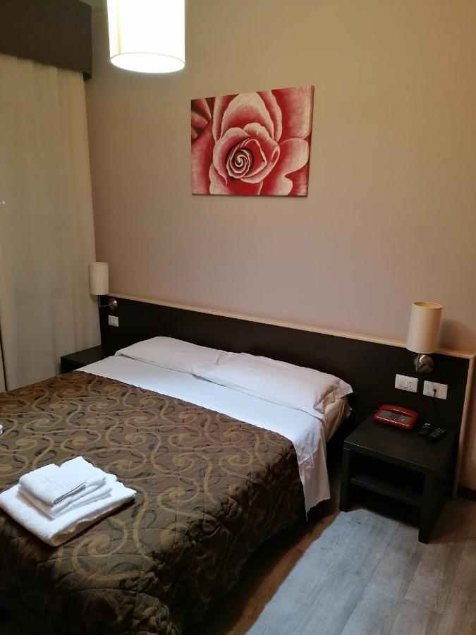 Hotel Eden Vignola  Esterno foto