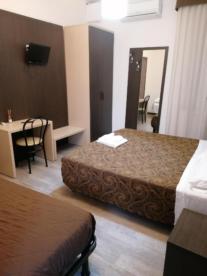 Hotel Eden Vignola  Esterno foto